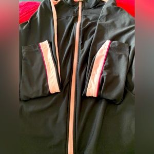 Xersion Size Small long sleeve sweater